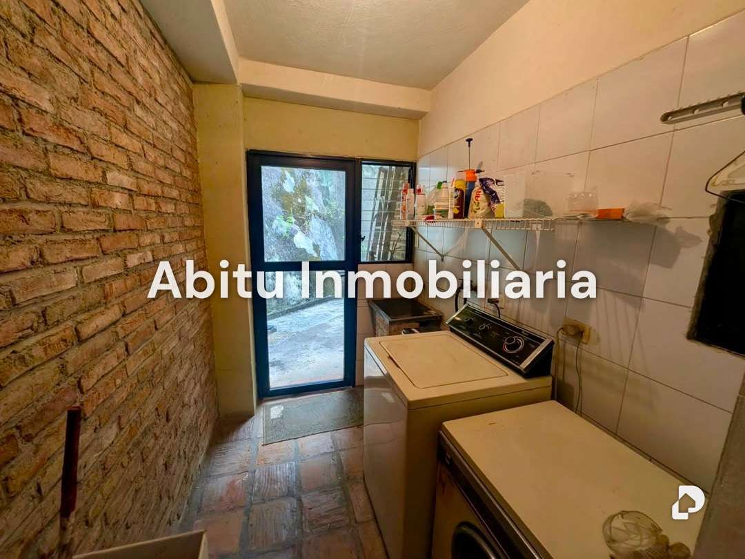 Casa en El Peñón, Caracas – 8