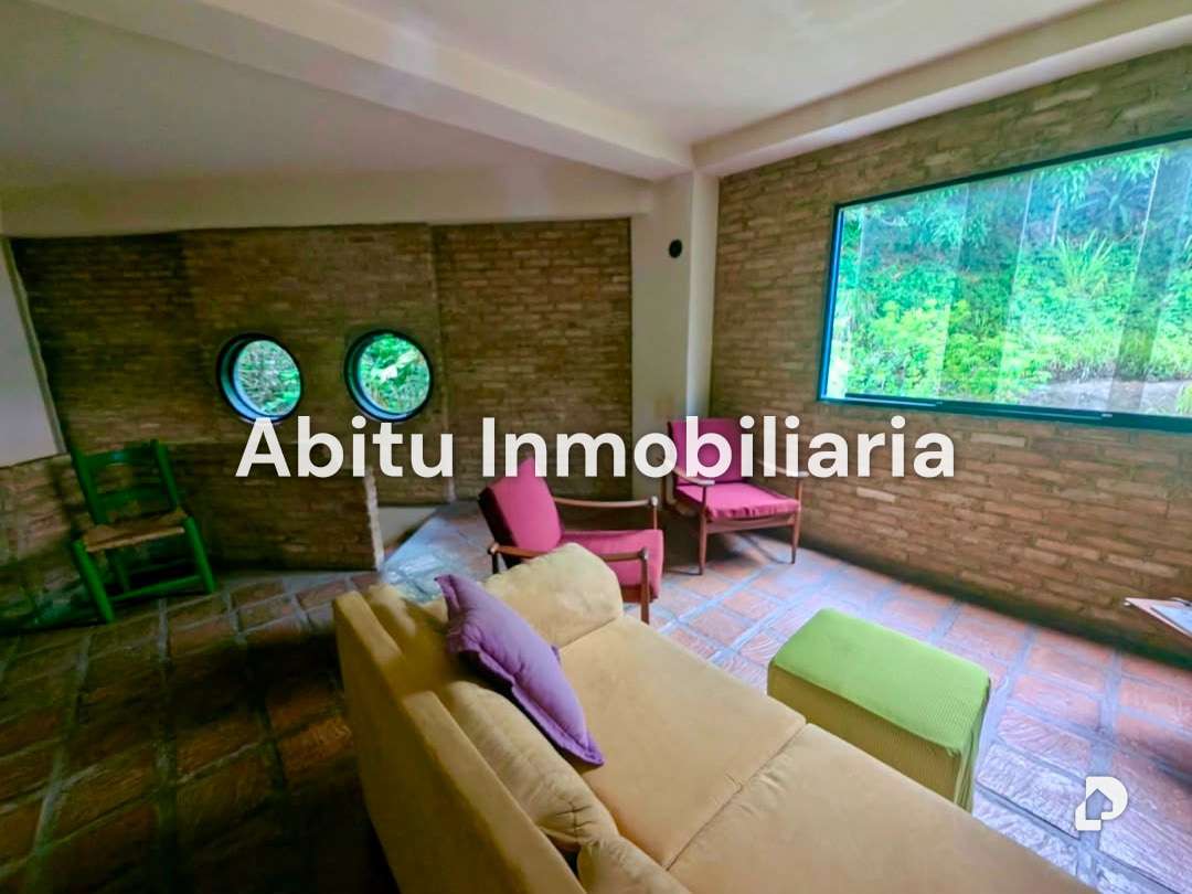 Casa en El Peñón, Caracas – 22