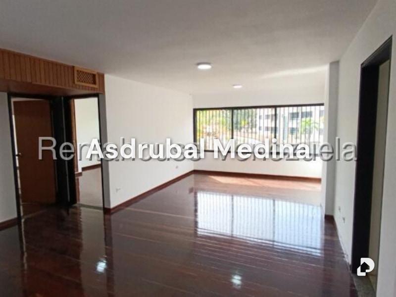 Apartamento en Altamira, Caracas – 5