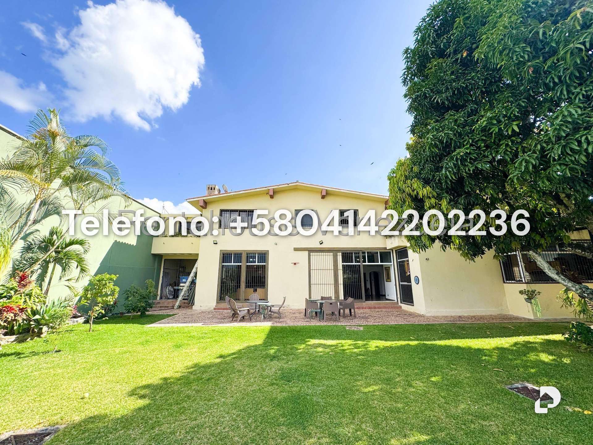 Casa en Cumbres de Curumo, Caracas – 38