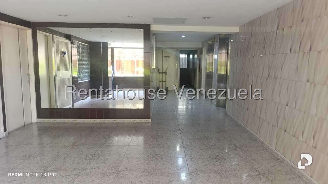 Apartamento en La Urbina, Caracas – 8