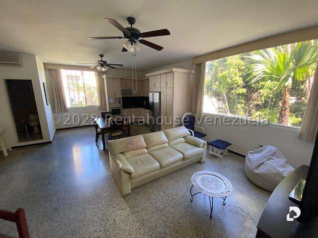 Casa en Valle Arriba, Caracas – 66