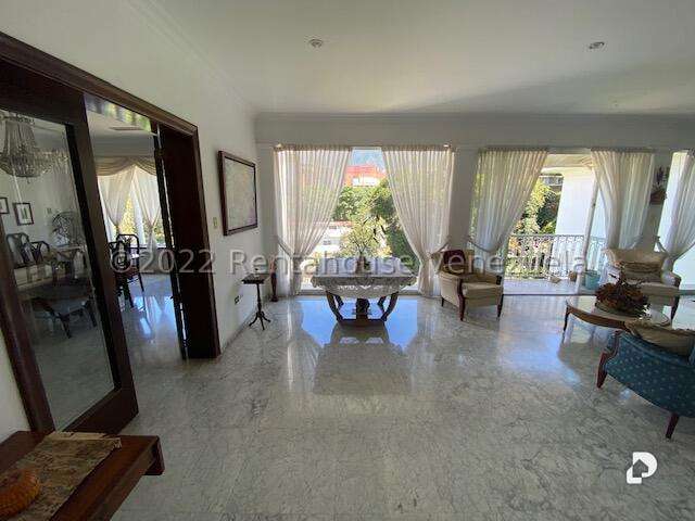 Casa en Valle Arriba, Caracas – 20