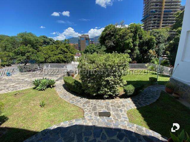 Casa en Valle Arriba, Caracas – 56