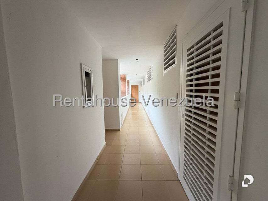 Apartamento en Los Naranjos (del Cafetal), Caracas – 2