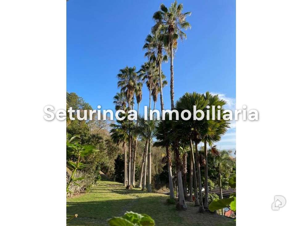 Casa en La Lagunita, Caracas – 22