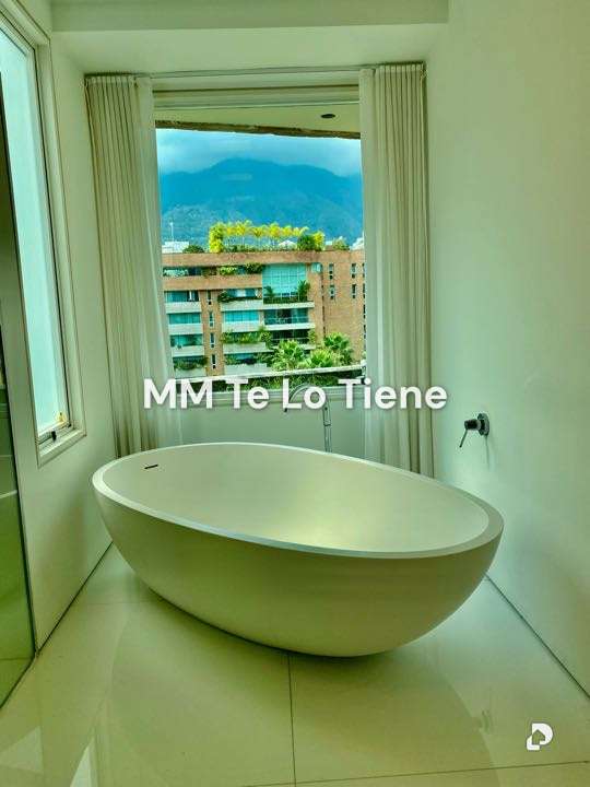 Apartamento en Campo Alegre, Caracas – 30