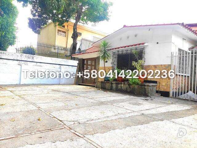 Casa en Los Palos Grandes, Caracas – 3