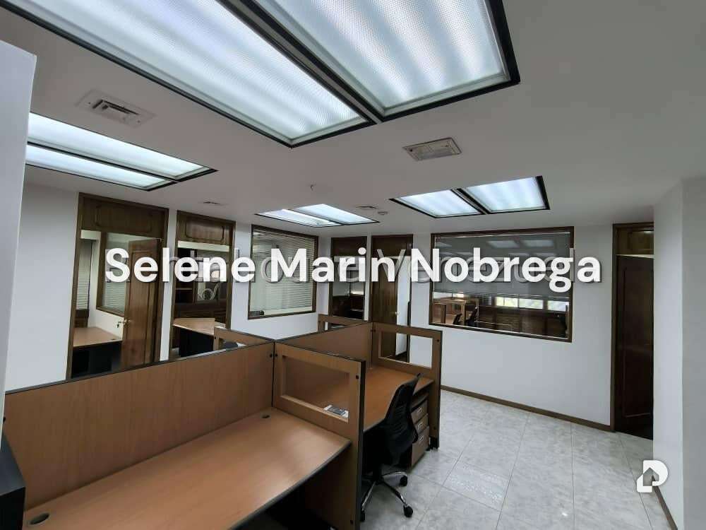 Oficina en Los Palos Grandes, Caracas – 3