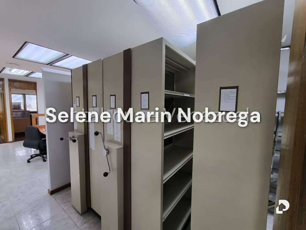 Oficina en Los Palos Grandes, Caracas – 11