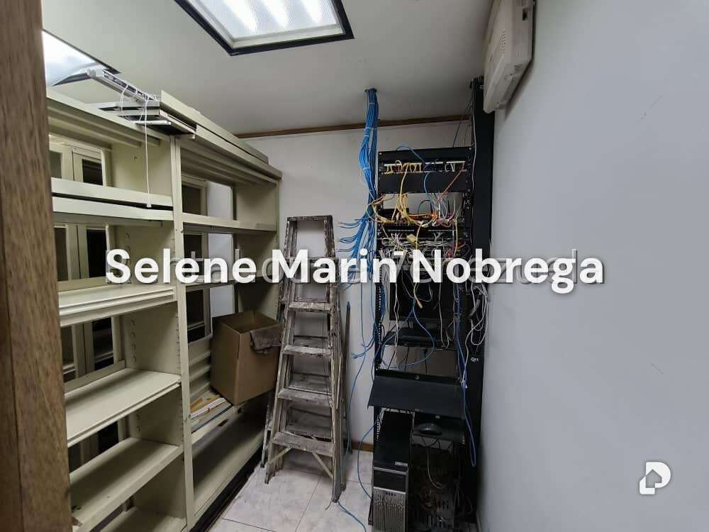 Oficina en Los Palos Grandes, Caracas – 9