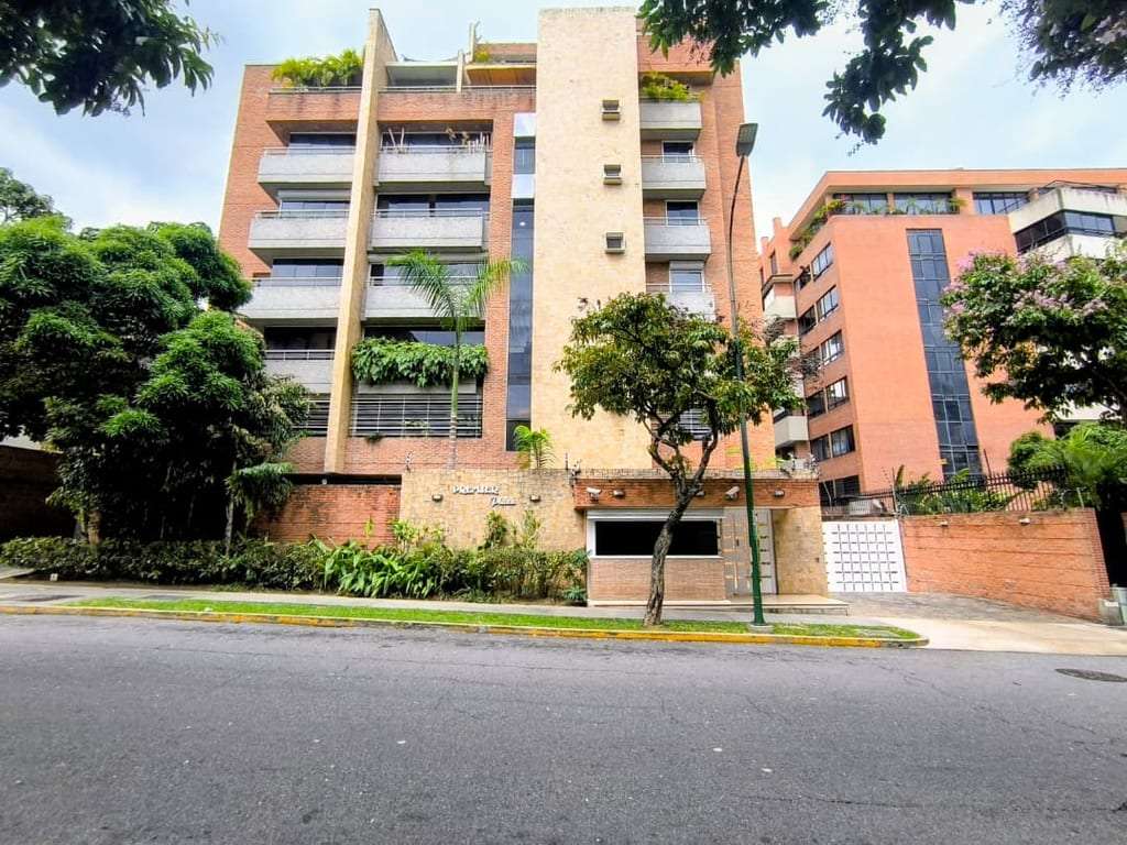 Apartamento en Campo Alegre, Caracas - 1