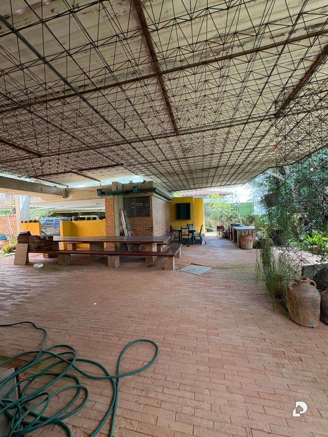 House in La Lagunita, Caracas – 24