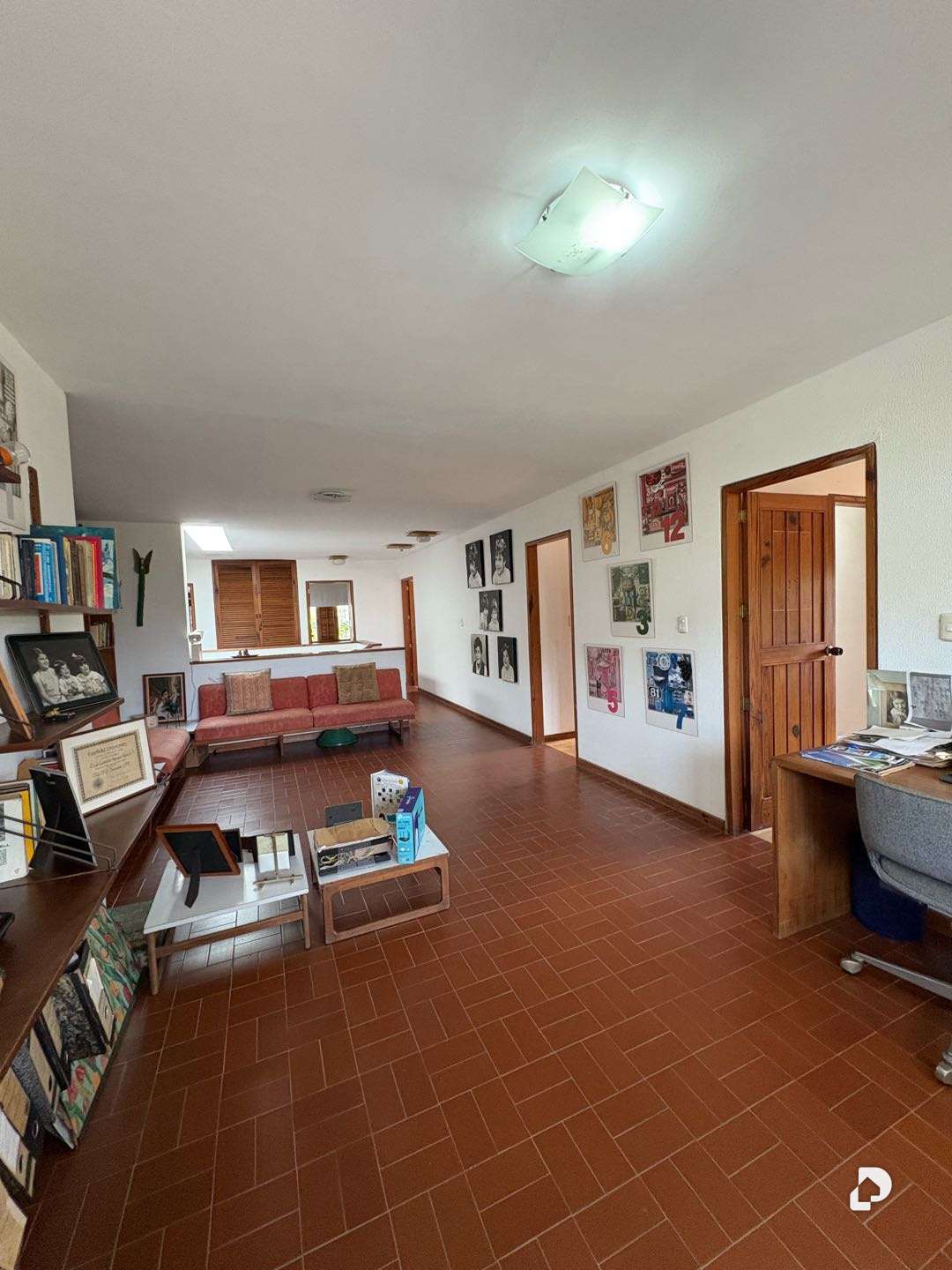 House in La Lagunita, Caracas – 11