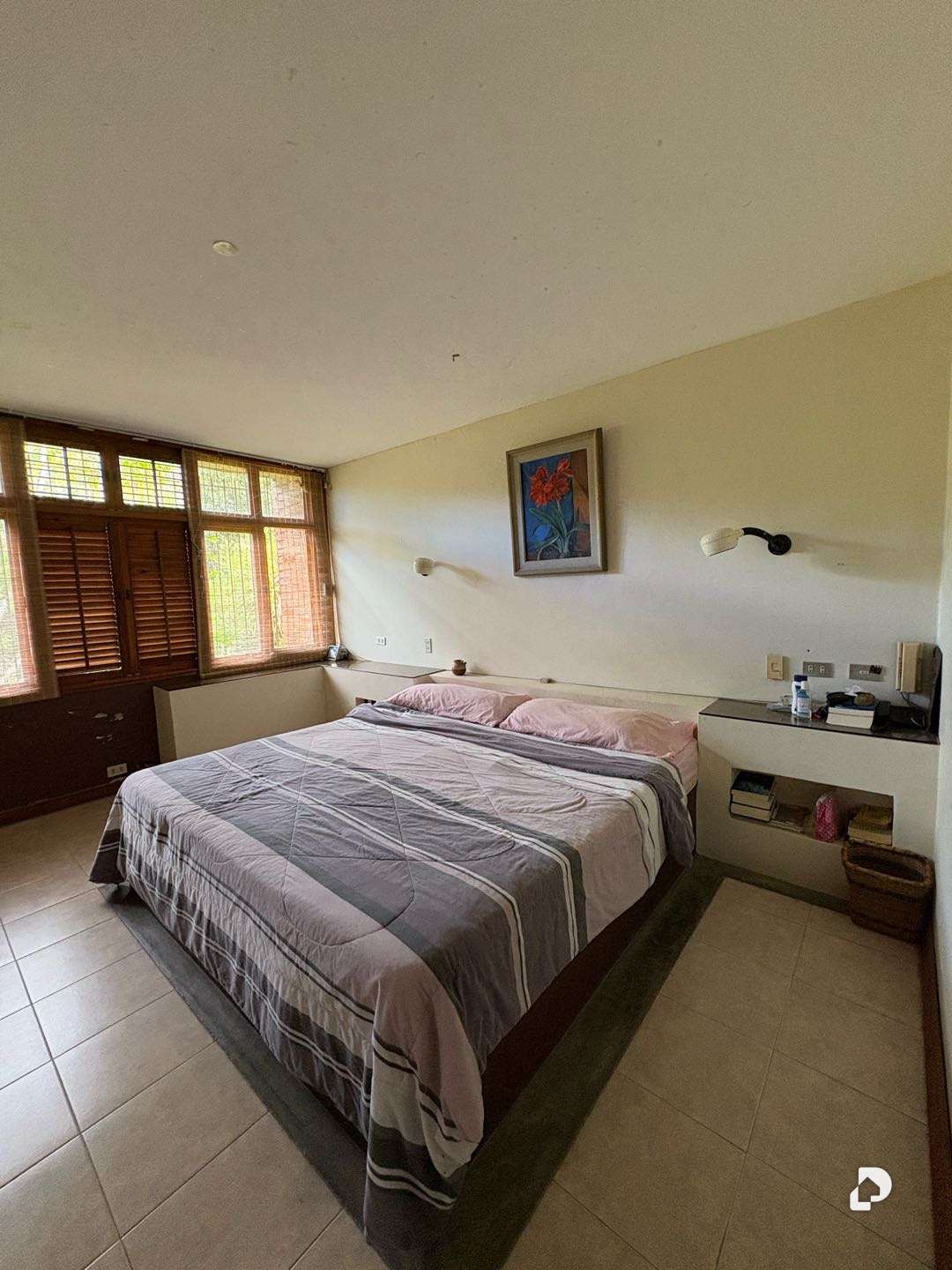 House in La Lagunita, Caracas – 12