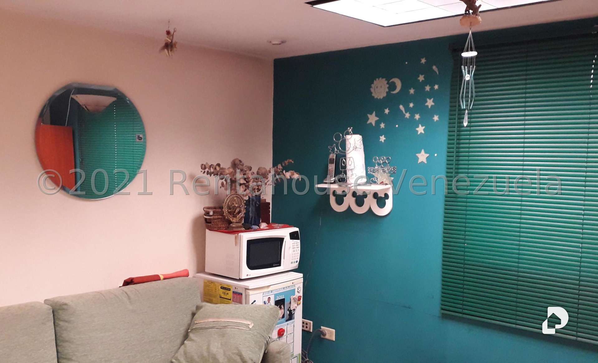 Local comercial en Los Chaguaramos, Caracas – 14