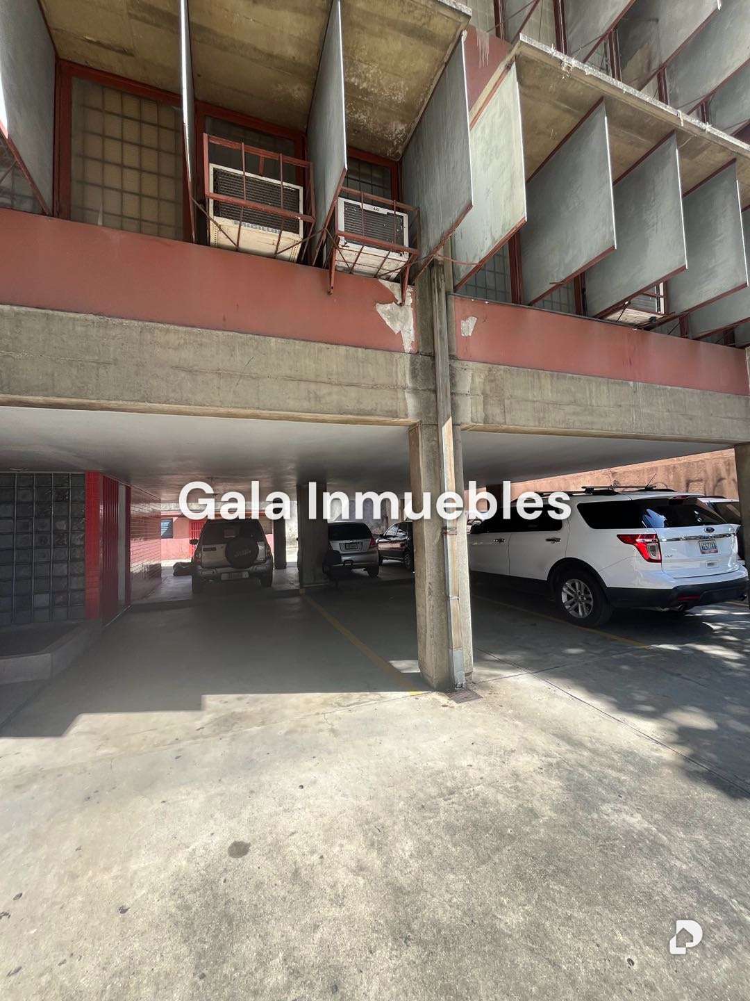 Edificio en El Rosal, Caracas – 7