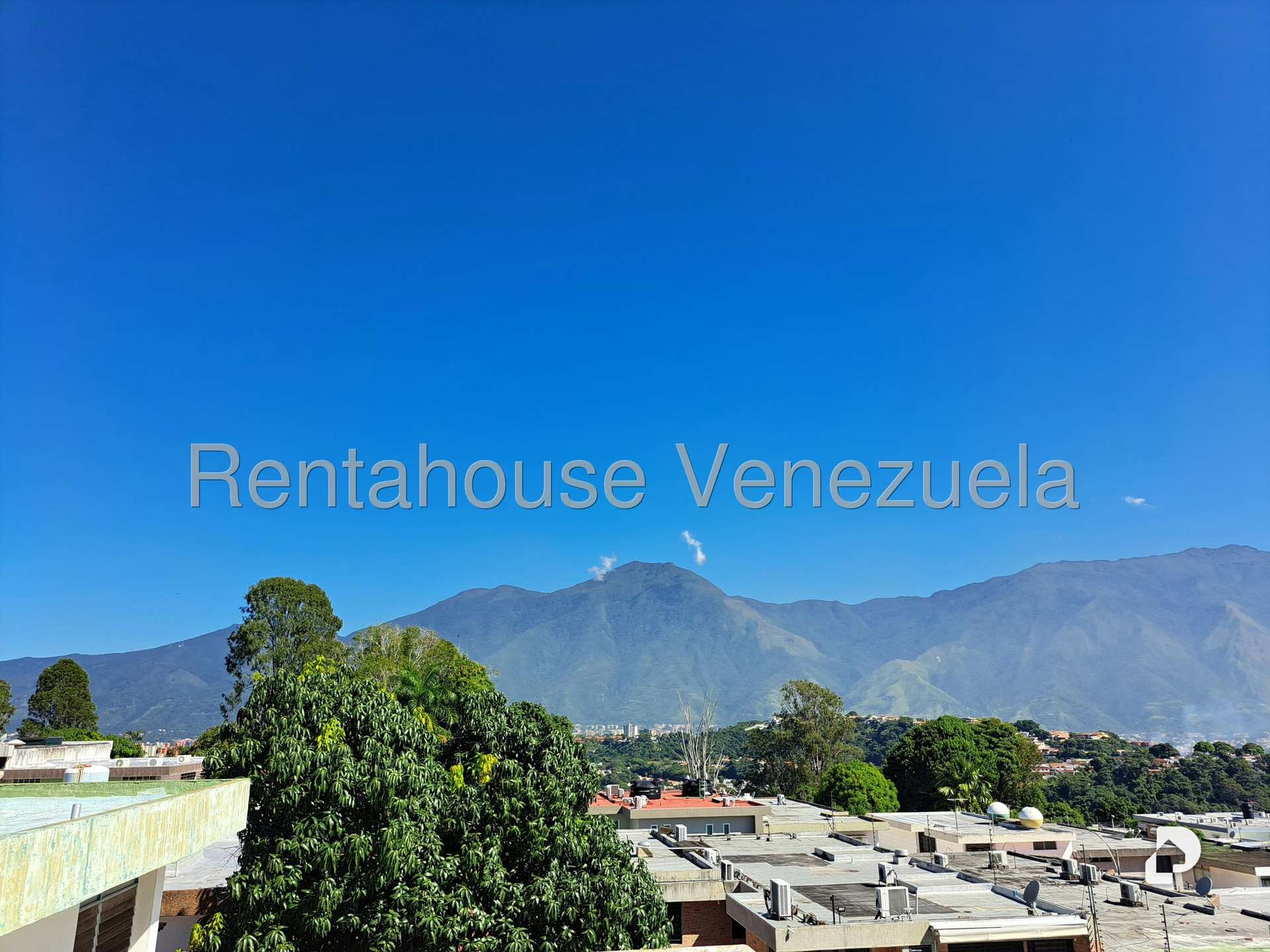 Casa en Los Pomelos, Caracas – 38