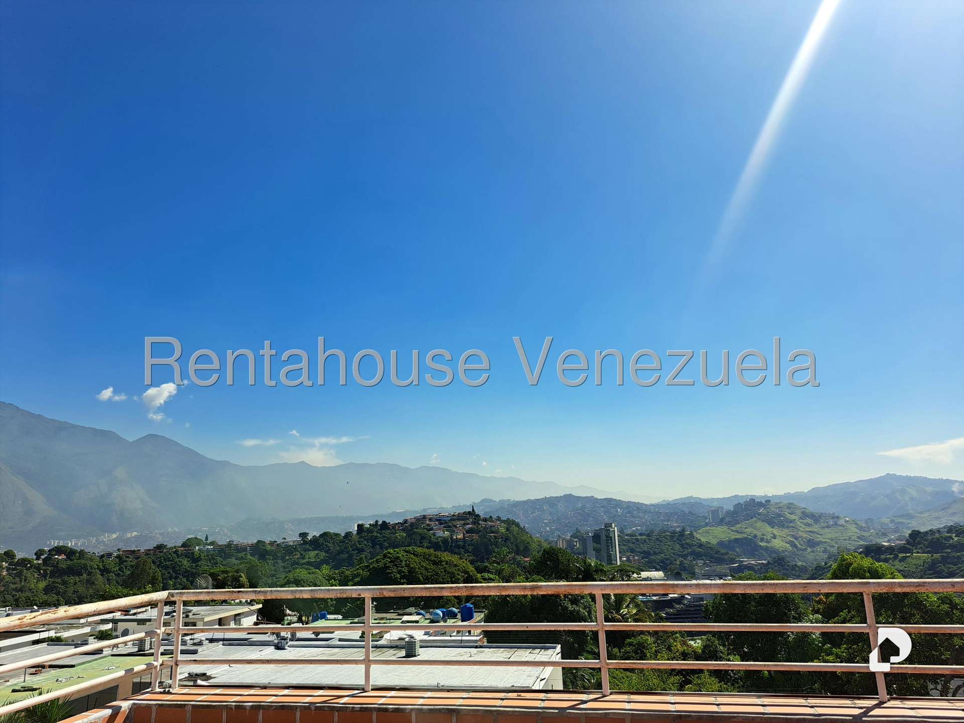 Casa en Los Pomelos, Caracas – 37
