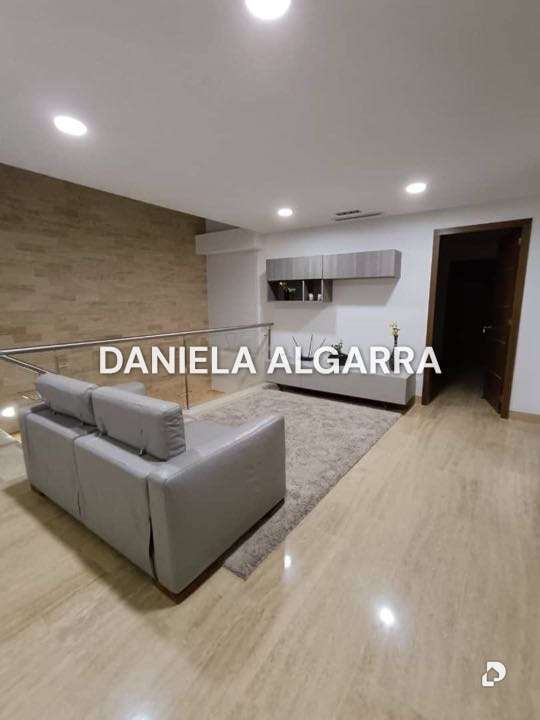 Casa en B. 13 de Septiembre, Valencia – 15