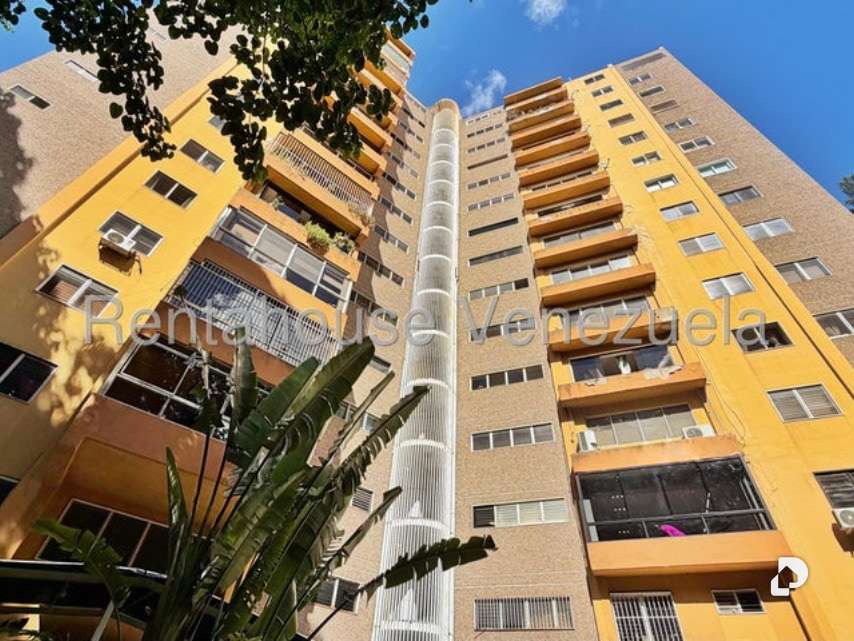 Apartamento en Cerro Verde, Caracas – 1
