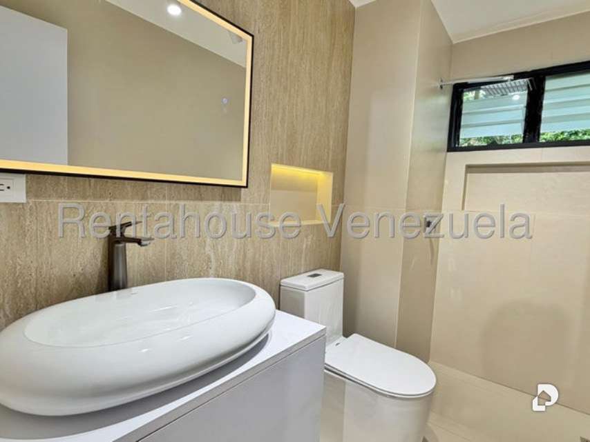 Apartamento en Cerro Verde, Caracas – 10