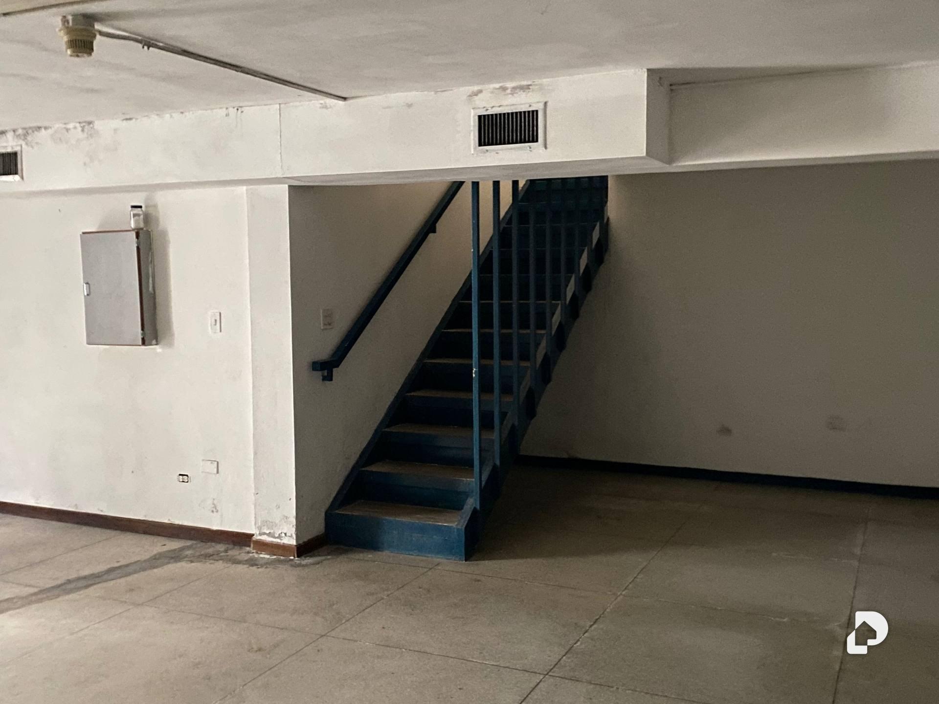 Local comercial en Los Teques – 3