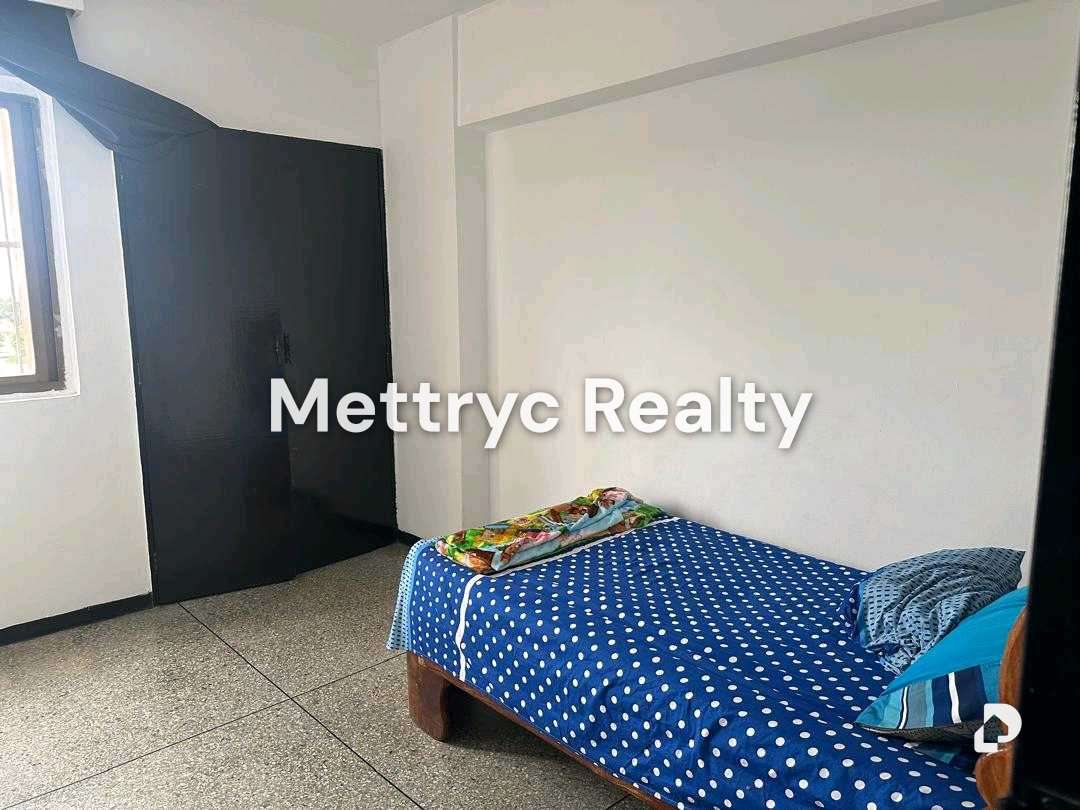 Apartment in Casco Santa Rosa, Valencia – 9